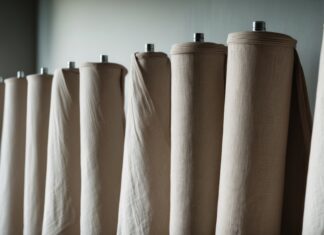 India Invites Uniqlo to Invest in PM MITRA Parks India invites Uniqlo to invest in PM MITRA Parks, aiming to boost sustainable textiles, cotton productivity, and R&D in natural fibres.